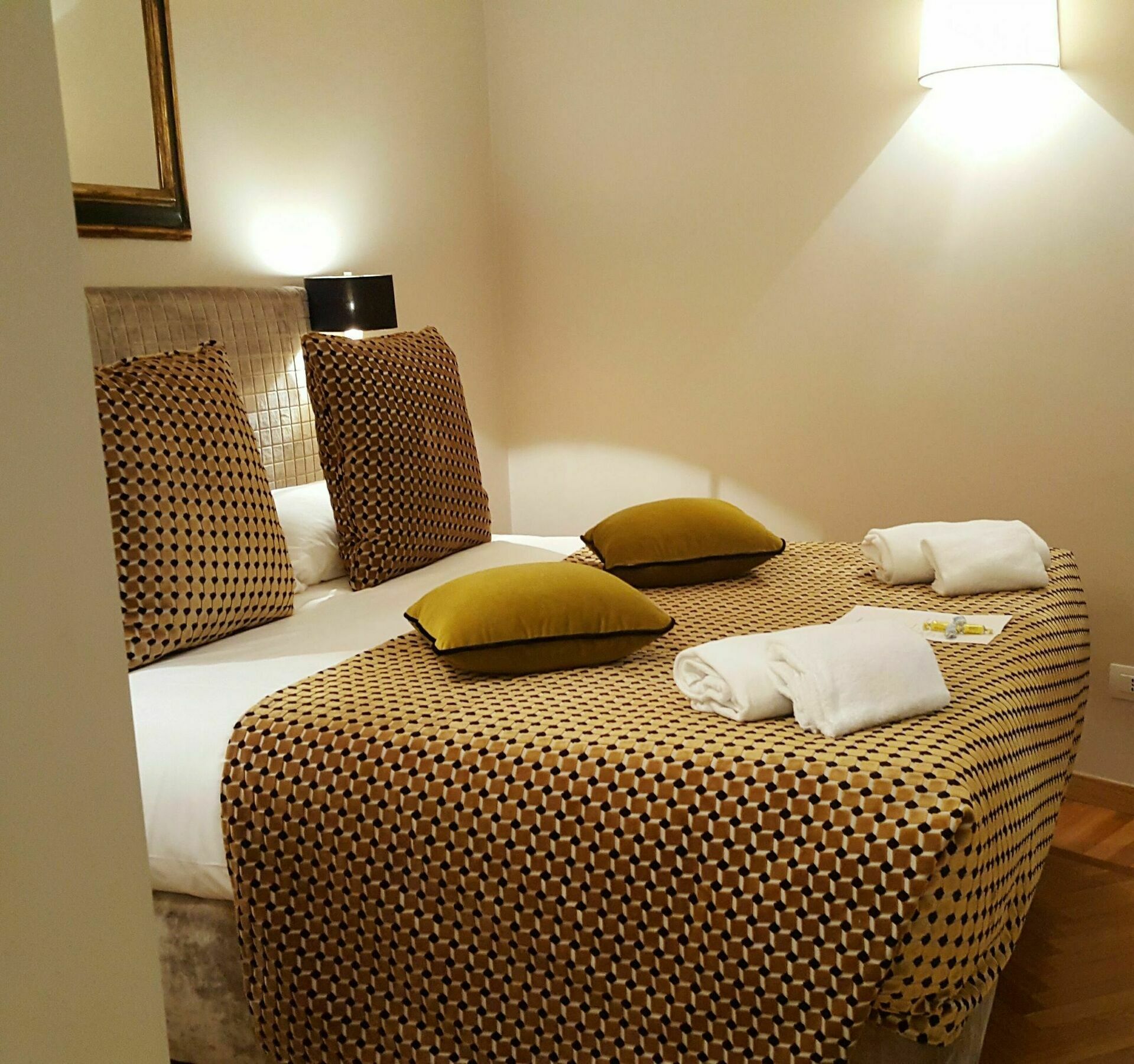 Angel Spagna Suite Рим Экстерьер фото